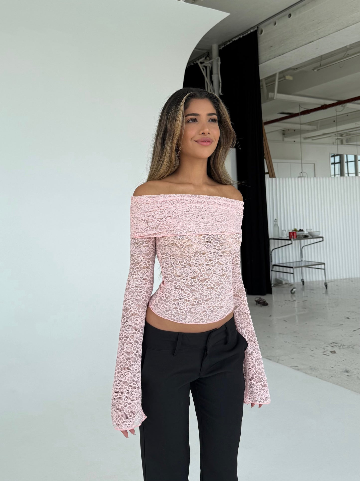 KIANA LACE TOP